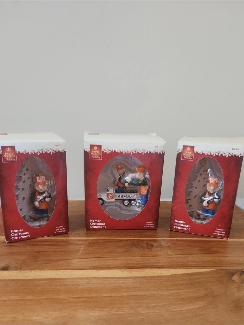 THE HOME DEPOT 2013 HOMER CHRISTMAS ORNAMENT RENTAL TRUCK
